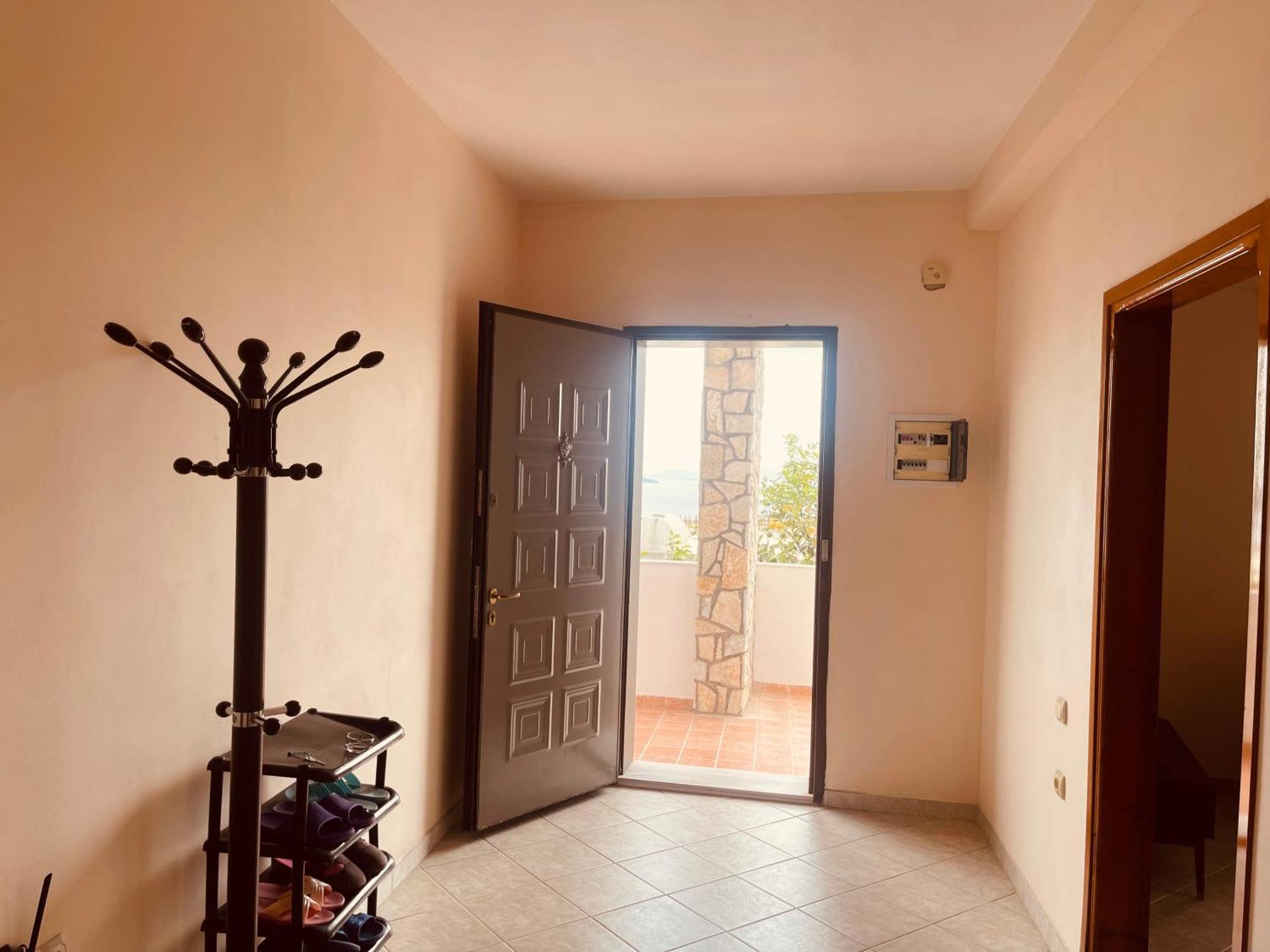 סרנדה Comfort Guest Rooms Vila Hm מראה חיצוני תמונה