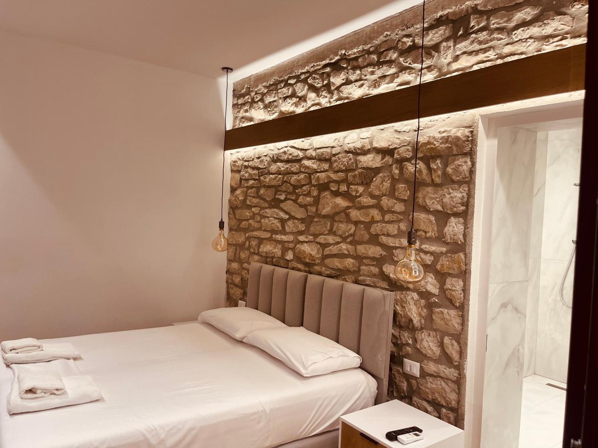 סרנדה Comfort Guest Rooms Vila Hm מראה חיצוני תמונה
