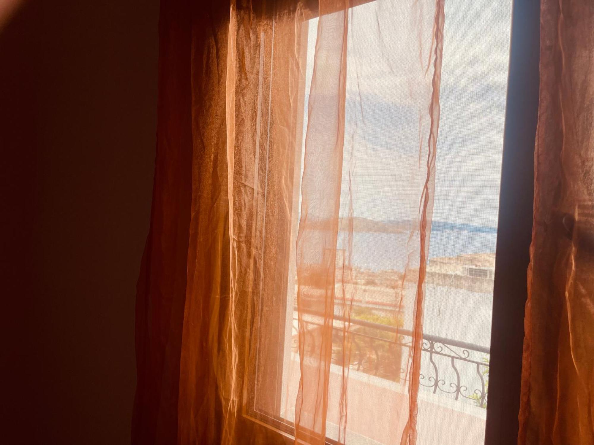 סרנדה Comfort Guest Rooms Vila Hm מראה חיצוני תמונה