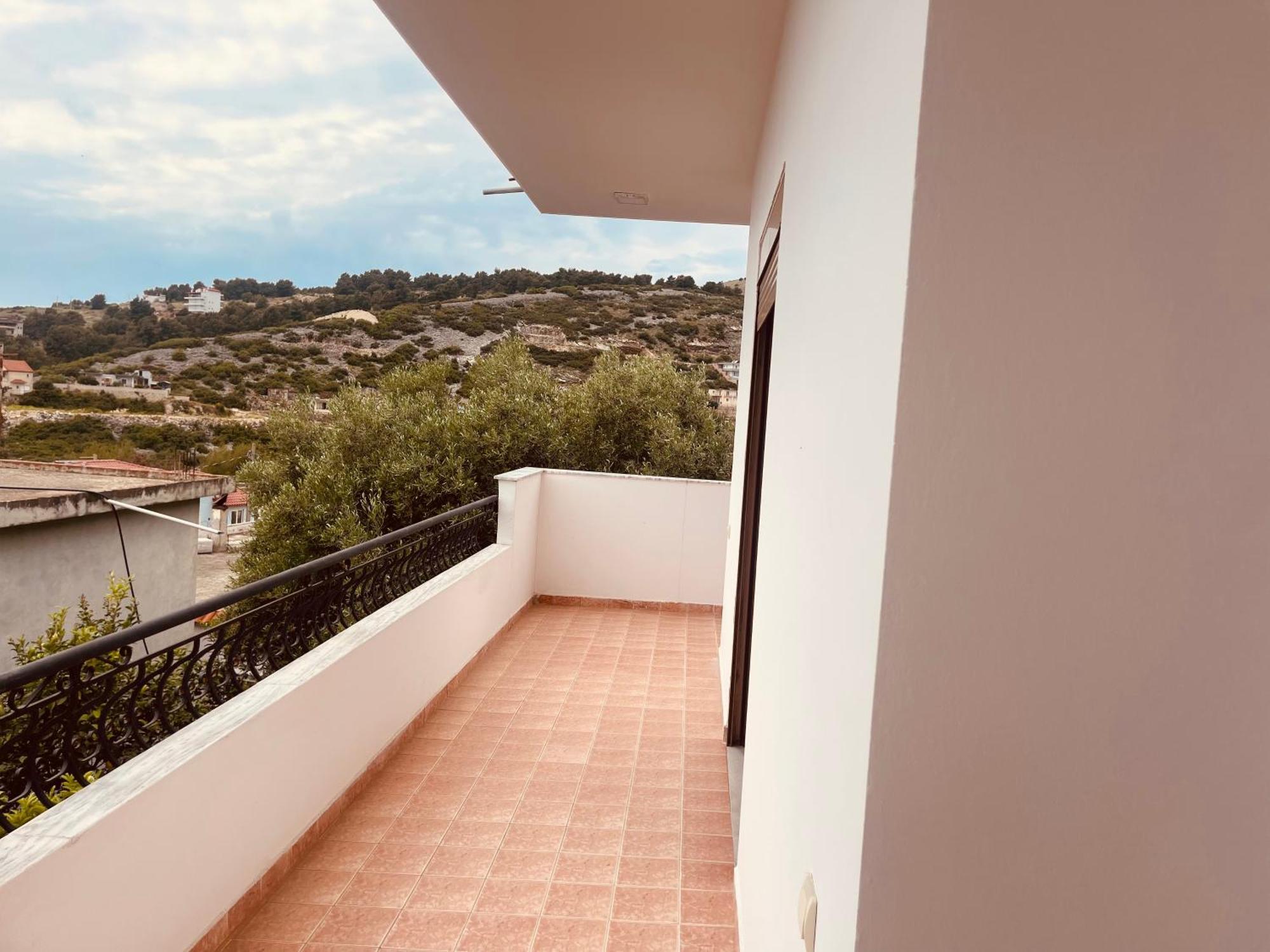 סרנדה Comfort Guest Rooms Vila Hm מראה חיצוני תמונה
